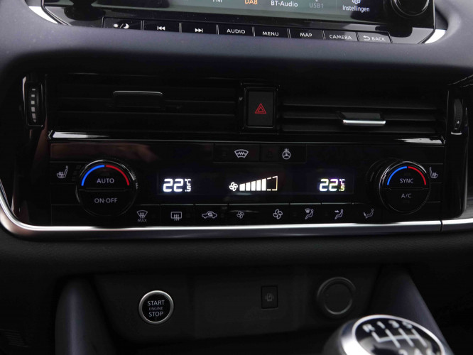 NISSAN_NISSAN_QASHQAI_2548338_16.jpg