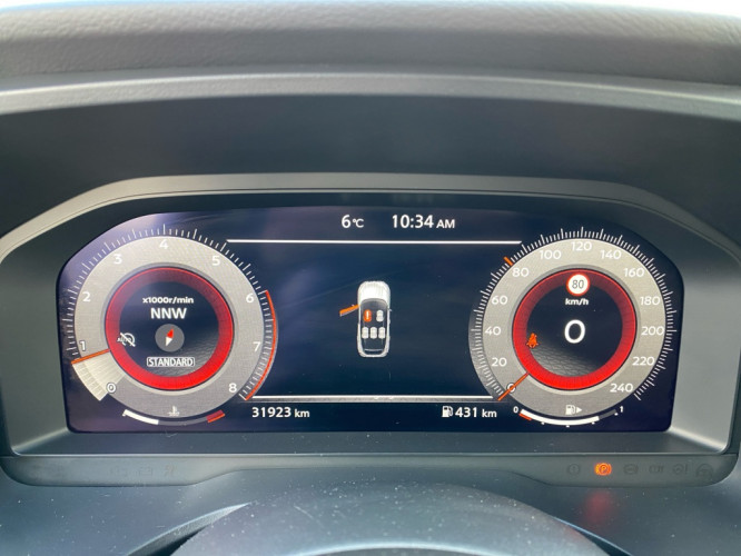 NISSAN_NISSAN_QASHQAI_FR2300948_14.jpg