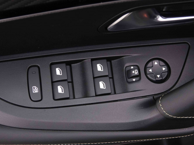 PEUGEOT_PEUGEOT_2008_2547571_21.jpg