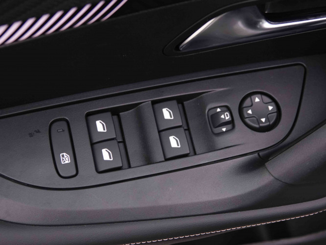 PEUGEOT_PEUGEOT_2008_2547851_22.jpg