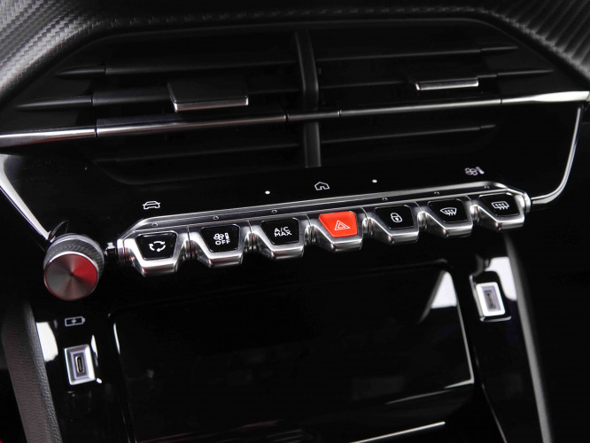 PEUGEOT_PEUGEOT_2008_2548143_14.jpg