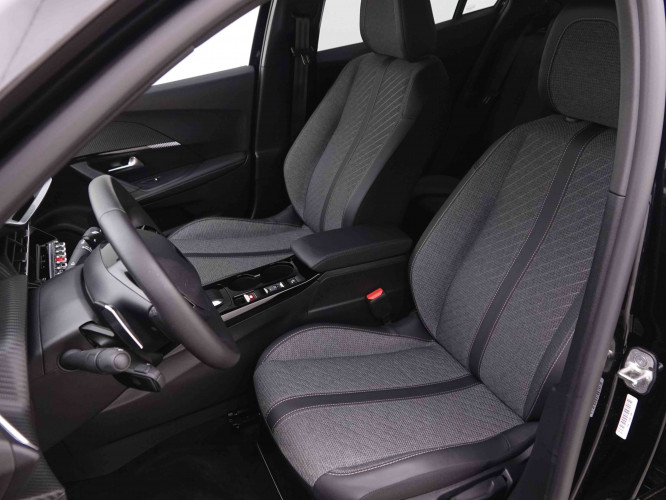 PEUGEOT_PEUGEOT_2008_2548143_6.jpg