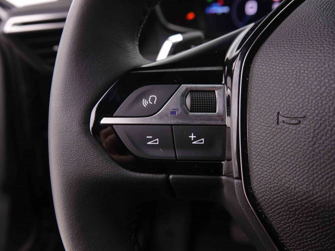 PEUGEOT_PEUGEOT_2008_2548152_18.jpg