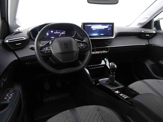 PEUGEOT_PEUGEOT_208_2546919_7.jpg