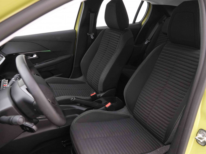 PEUGEOT_PEUGEOT_208_2547229_6.jpg