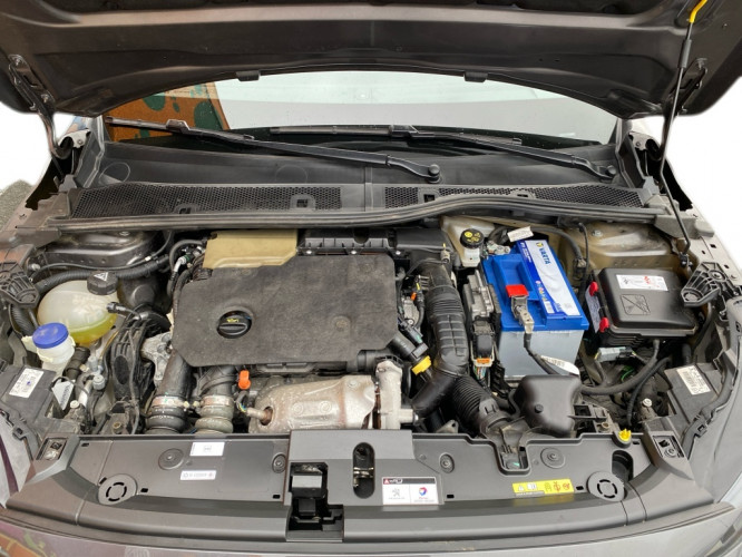 PEUGEOT_PEUGEOT_208_FR2300895_19.jpg