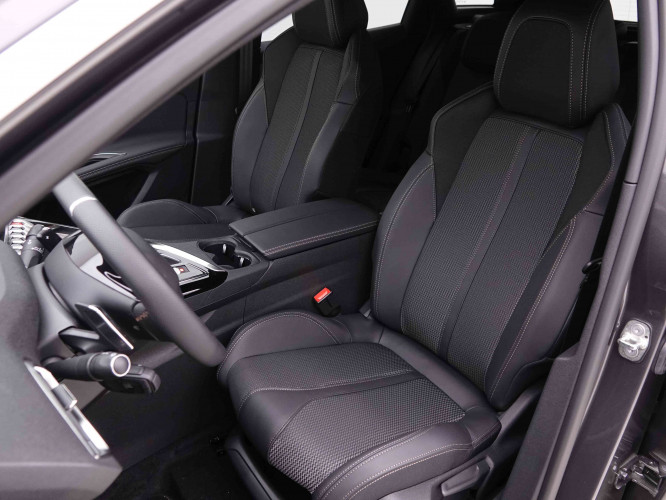 PEUGEOT_PEUGEOT_3008_2547284_7.jpg
