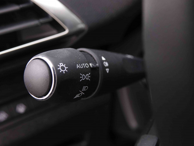 PEUGEOT_PEUGEOT_3008_2547288_16.jpg