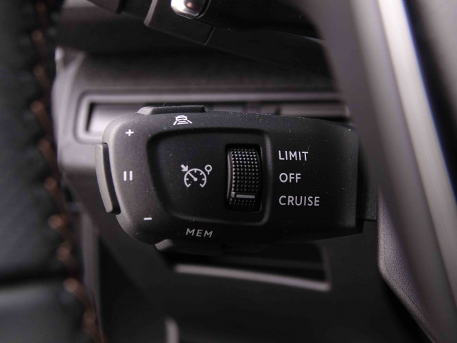 PEUGEOT_PEUGEOT_3008_2547288_18.jpg
