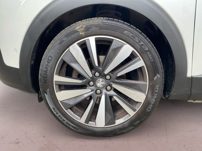 PEUGEOT_PEUGEOT_3008_FR2300953_18.jpg