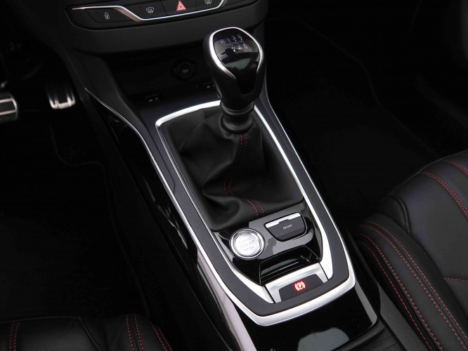 PEUGEOT_PEUGEOT_308_2547991_16.jpg