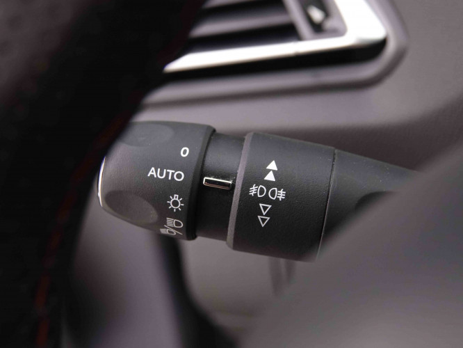 PEUGEOT_PEUGEOT_308_2547991_20.jpg
