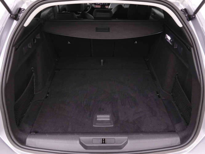 PEUGEOT_PEUGEOT_308_2548269_5.jpg