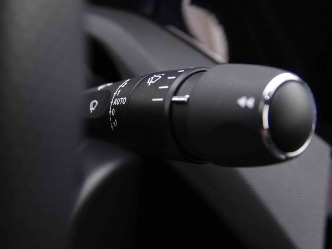 PEUGEOT_PEUGEOT_408_2446340_17.jpg