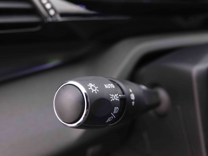 PEUGEOT_PEUGEOT_408_2548243_17.jpg