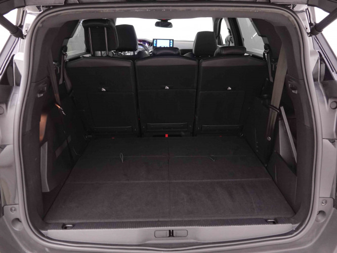 PEUGEOT_PEUGEOT_5008_2548172_5.jpg
