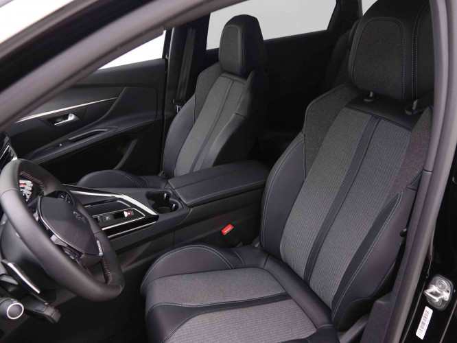 PEUGEOT_PEUGEOT_5008_2548172_8.jpg
