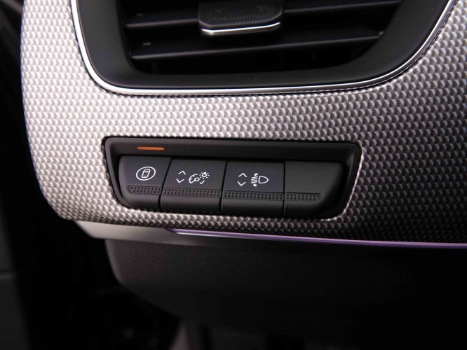 RENAULT_RENAULT_ARKANA_2548437_9.jpg