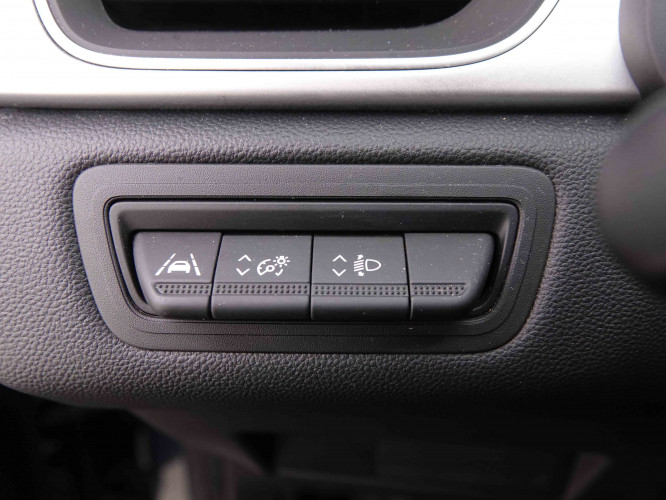 RENAULT_RENAULT_CAPTUR_2547372_8.jpg