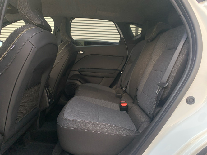 RENAULT_RENAULT_CAPTUR_FR2301042_6.jpg