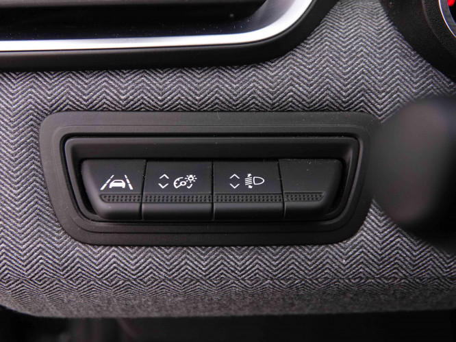 RENAULT_RENAULT_CLIO_2547537_8.jpg