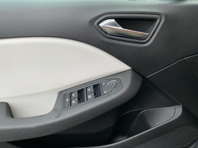 RENAULT_RENAULT_CLIO_FR2300972_38.jpg
