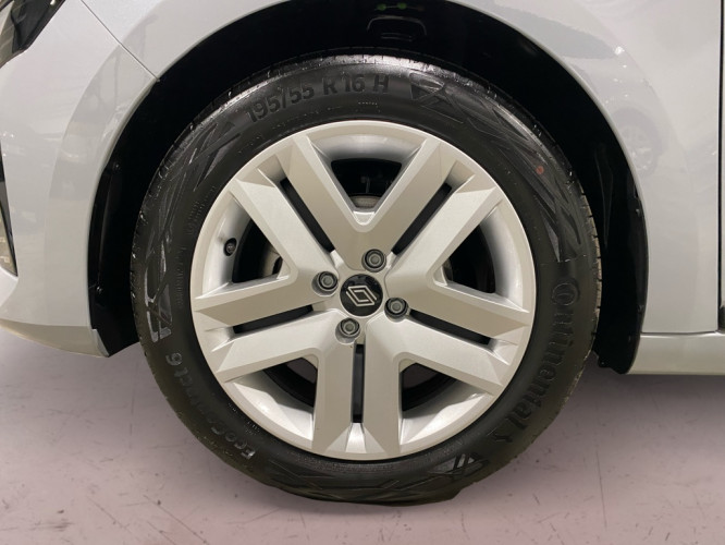 RENAULT_RENAULT_CLIO_FR2301020_18.jpg