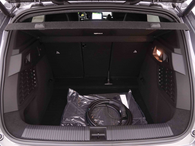 RENAULT_RENAULT_SCENIC_2548397_5.jpg