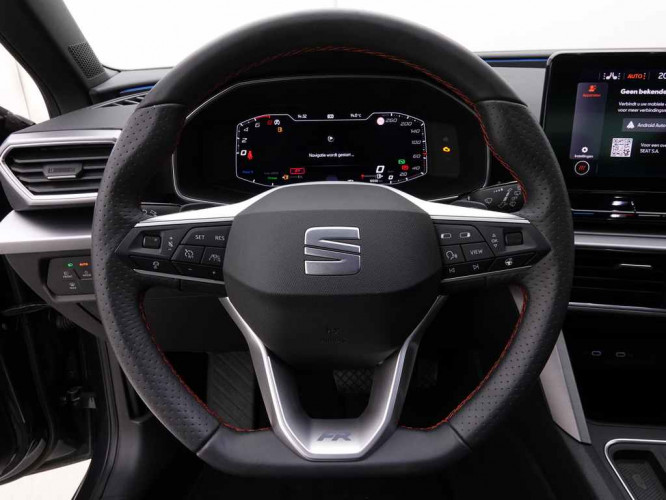 SEAT_SEAT_LEON_2547660_10.jpg