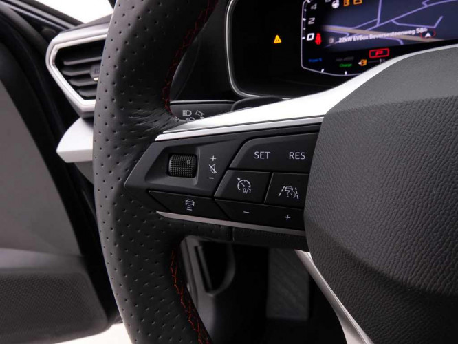 SEAT_SEAT_LEON_2547660_18.jpg