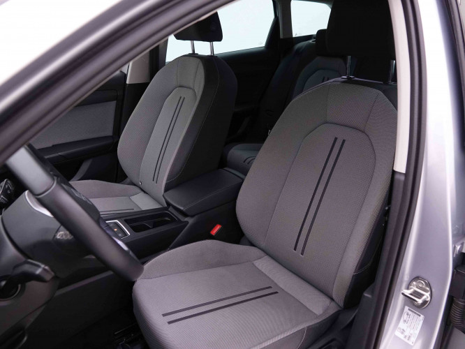 SEAT_SEAT_LEON_2547764_6.jpg