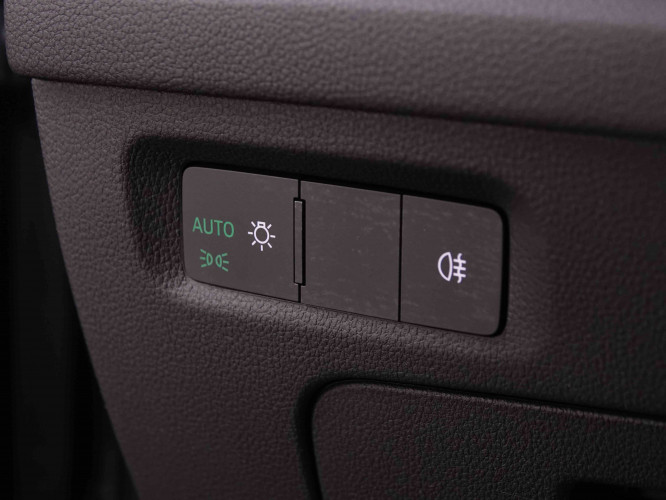 SKODA_SKODA_OCTAVIA_2547787_9.jpg