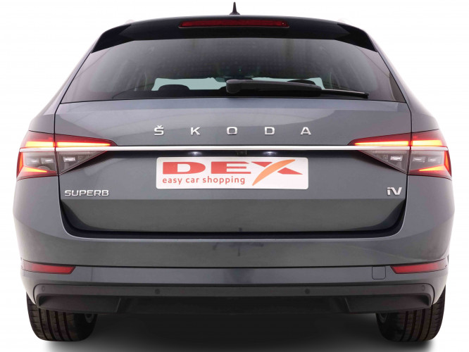 SKODA_SKODA_SUPERB_2547327_4.jpg