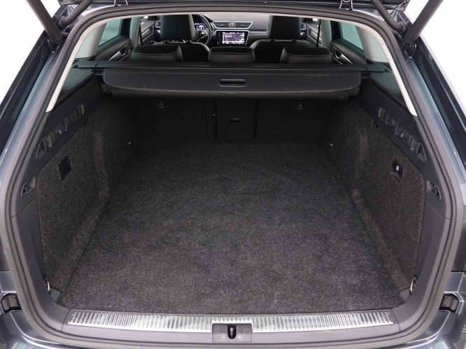 SKODA_SKODA_SUPERB_2547327_5.jpg