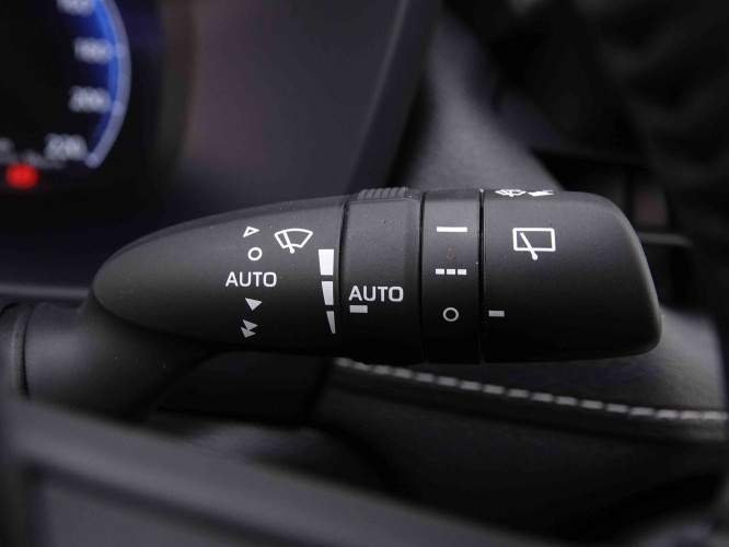 TOYOTA_TOYOTA_RAV4_2547927_17.jpg