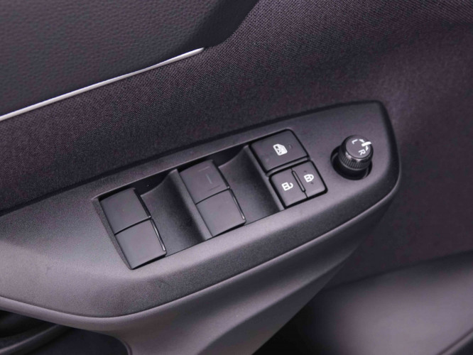 TOYOTA_TOYOTA_YARISCROSS_2547399_72.jpg
