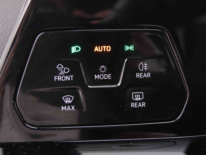 VOLKSWAGEN_VOLKSWAGEN_GOLF GTI_2547500_8.jpg
