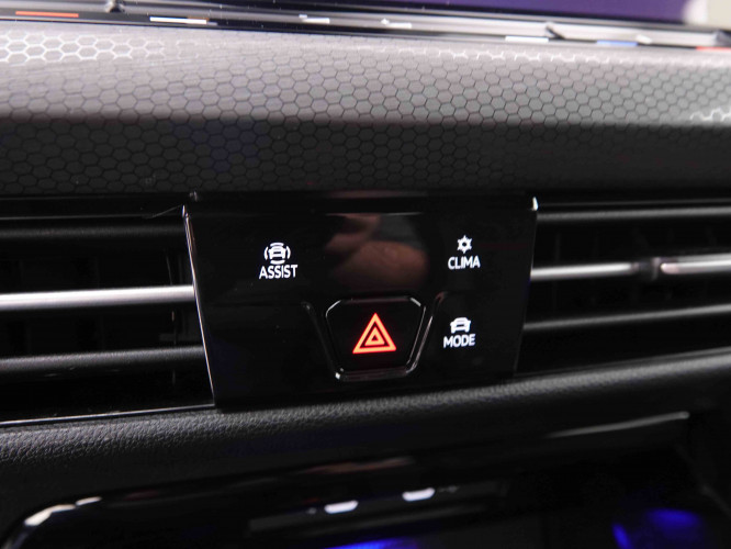 VOLKSWAGEN_VOLKSWAGEN_GOLF GTI_2548410_13.jpg