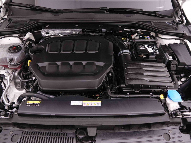 VOLKSWAGEN_VOLKSWAGEN_GOLF GTI_2548410_20.jpg