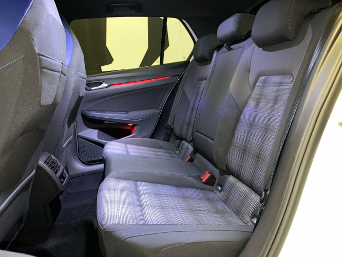 VOLKSWAGEN_VOLKSWAGEN_GOLF_FR2300970_6.jpg