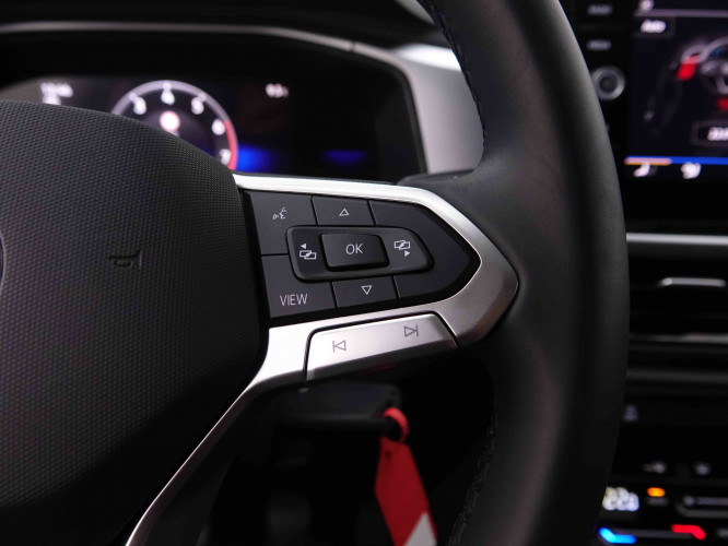 VOLKSWAGEN_VOLKSWAGEN_T_ROC_2547514_17.jpg