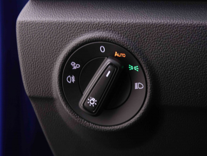 VOLKSWAGEN_VOLKSWAGEN_T_ROC_2547514_8.jpg