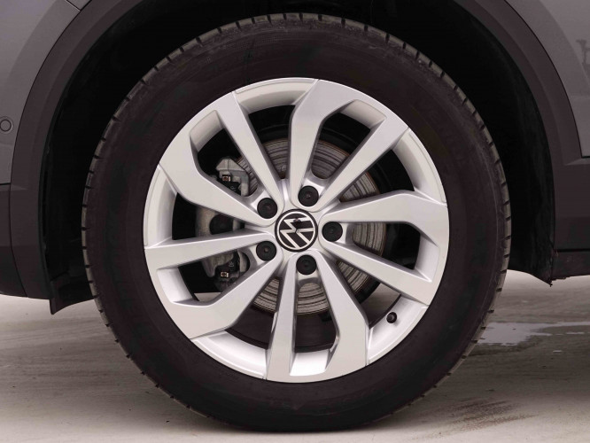 VOLKSWAGEN_VOLKSWAGEN_T_ROC_2547871_18.jpg