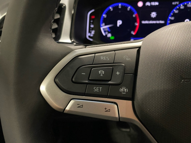 VOLKSWAGEN_VOLKSWAGEN_T_ROC_FR2300810_13.jpg